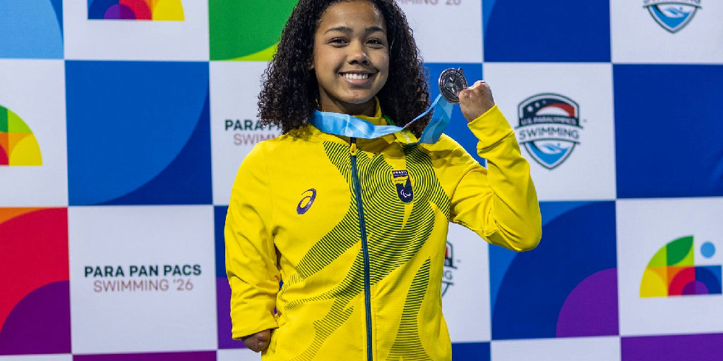Alessandra Oliveira estabelece novo recorde mundial nos 100m peito do Parapan-pacífico