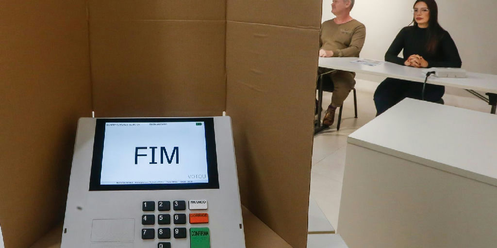 Justiça Eleitoral reforça sigilo do voto e adapta regras para novas tecnologias