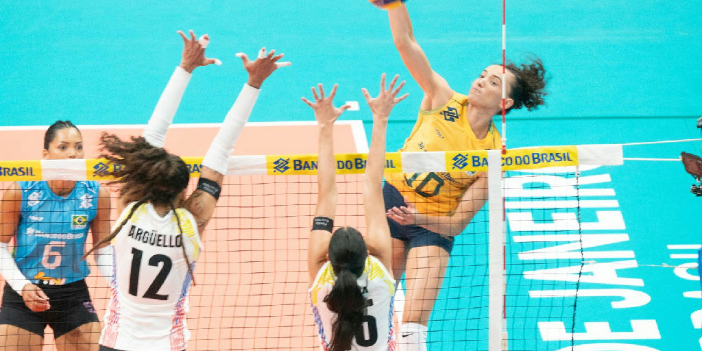 Seleção brasileira de vôlei feminino vence a Venezuela na abertura do Sul-americano