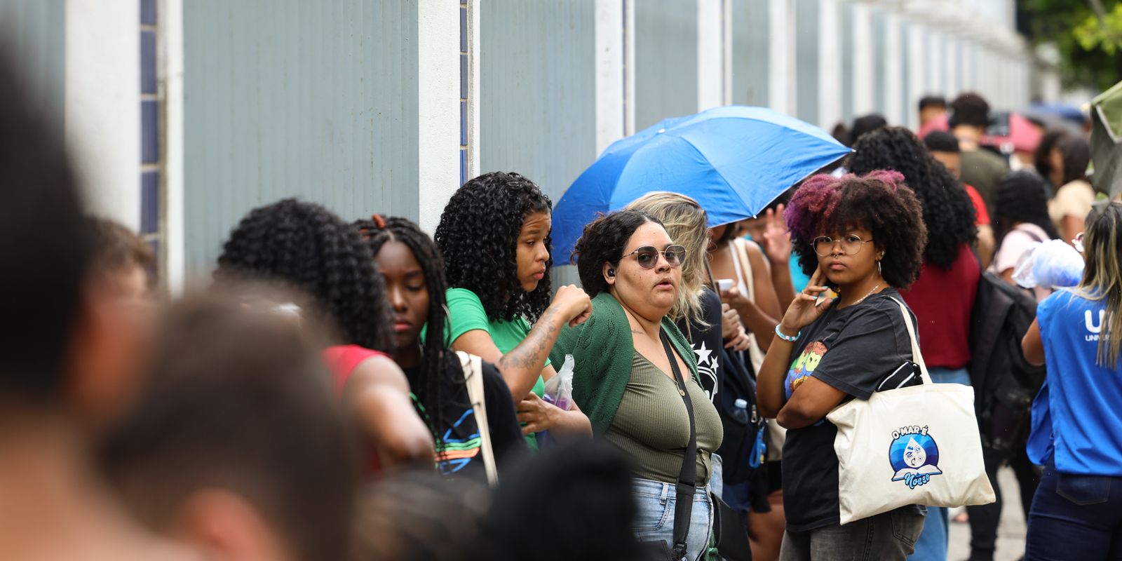 Enem 2026: mulheres e pardos lideram número de inscrições confirmadas