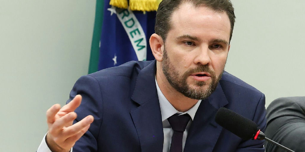 Governo federal deve enviar MP do Imposto Seletivo ao Congresso após as eleições