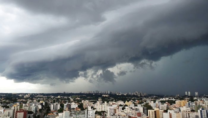 Alerta de tempestades e trovoadas: Paraná sob instabilidade climática nos próximos dias