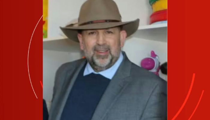 Ex-apresentador de TV, o 'Homem do Chapéu', é indiciado por estupro e extorsão contra funcionários no Paraná
