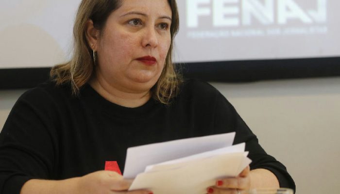 Fenaj alerta que tiktokização e crises políticas esvaziam debate eleitoral no Brasil