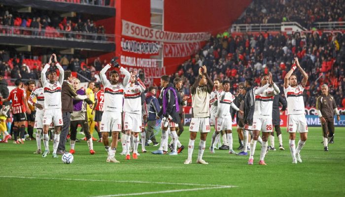 Flamengo empata com Estudiantes na Argentina e decide vaga na final da Libertadores no Maracanã