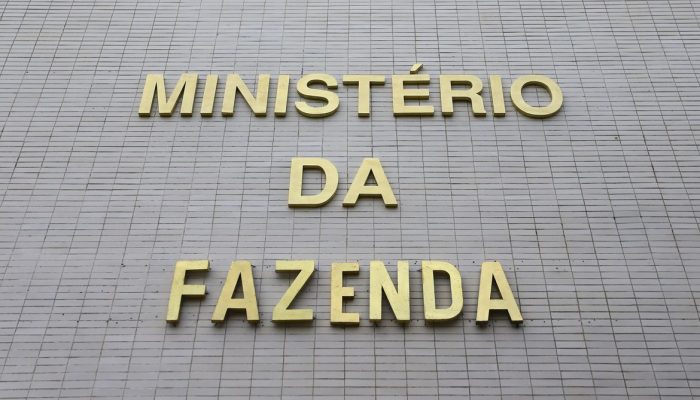 Governo Central registra superávit de R$ 4,8 bilhões em setembro com alta do petróleo