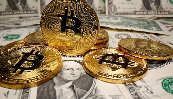 Justiça Eleitoral investiga site que paga em criptomoedas por posts pró-Flávio Bolsonaro