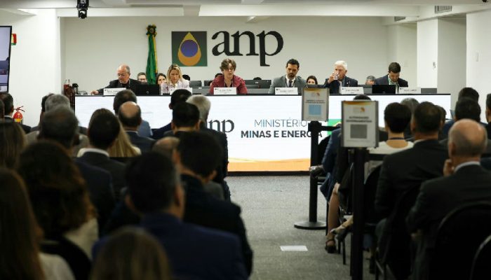 Leilão da ANP movimenta R$ 3 bilhões com arremate de 49 blocos de petróleo