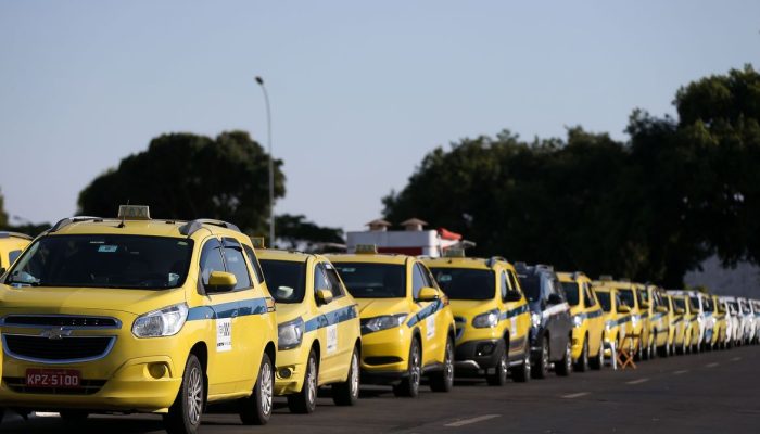 Programa Move Brasil libera até R$ 30 bi em crédito para motoristas e taxistas
