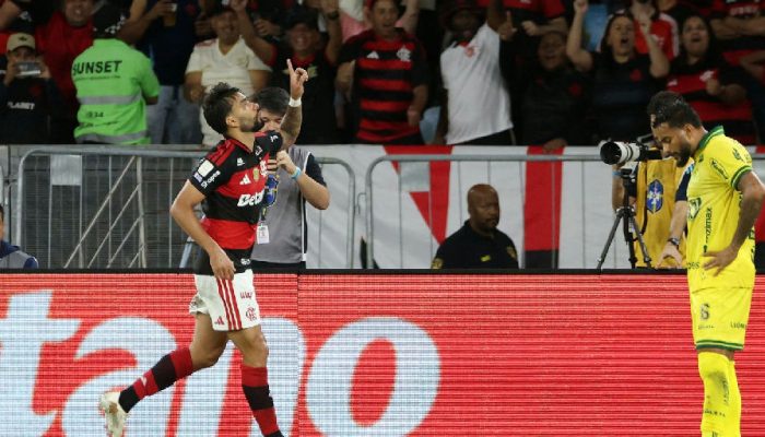 Remo e Flamengo se enfrentam em Belém pelo Brasileirão com transmissão da Rádio Nacional