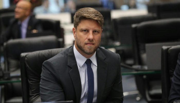 Requião Filho intensifica agenda de campanha com foco em setores estratégicos no Paraná