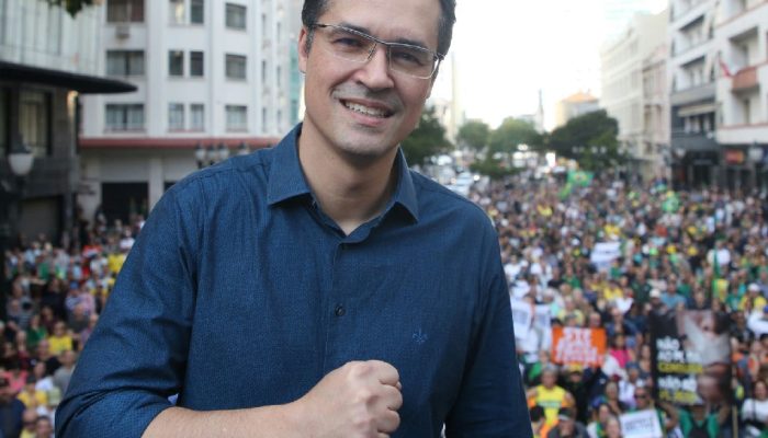 Tribunal Regional Eleitoral do Paraná aprova candidatura de Deltan Dallagnol ao Senado; recurso no TSE é aguardado