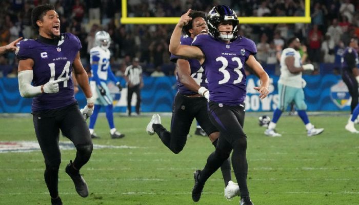 Vitória épica dos Ravens sobre Cowboys no Maracanã marca estreia da NFL no Rio